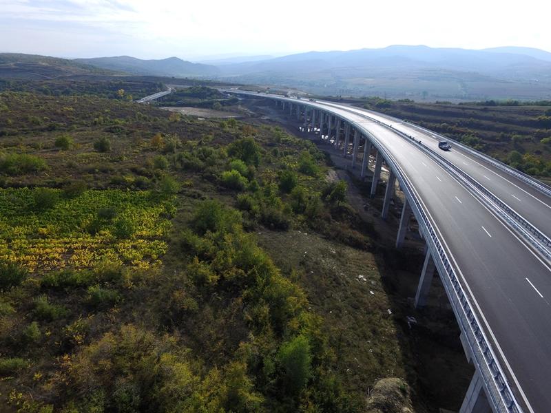 Лиляна Павлова: С пускането на Лот 2 на АМ „Струма“ времето за придвижване между София и Благоевград става 40 минути - 11