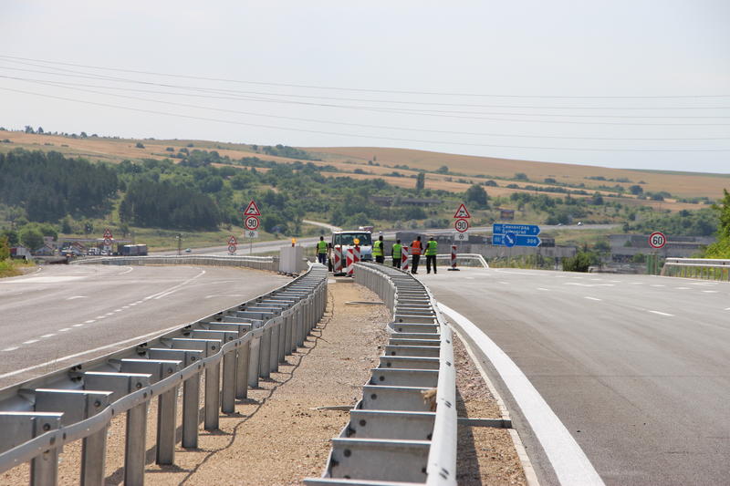 Лиляна Павлова: На България и трябваха 35 години, за да си завърши дясното платно на отсечката от Свиленград до Капитан Андреево - 5