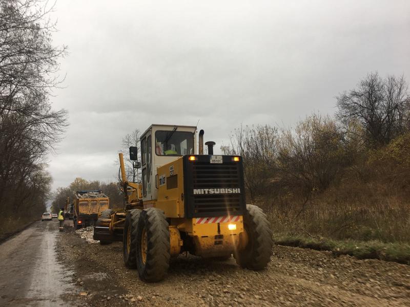  Министър Лиляна Павлова: Над 100 млн.лв. са инвестирани през тази година за ремонт на пътища в Северозападна България - 6