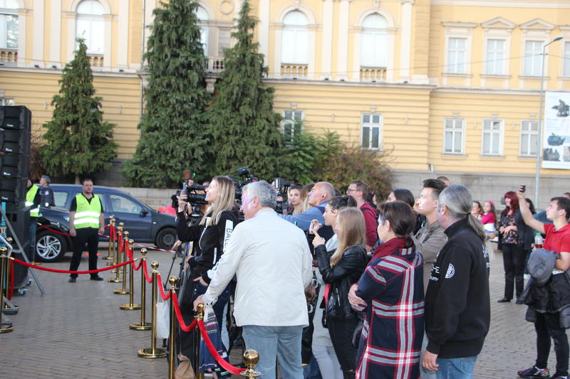 С интерактивна прожекция върху стар “Икарус“ МРРБ показа как европейските инвестиции промениха градовете - 8