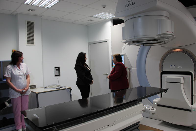  Министър Лиляна Павлова:  Необходими са финансови корекции на община Враца за некачествено изпълнение на Лъчелечебния център към Онкологичния комплекс в града  