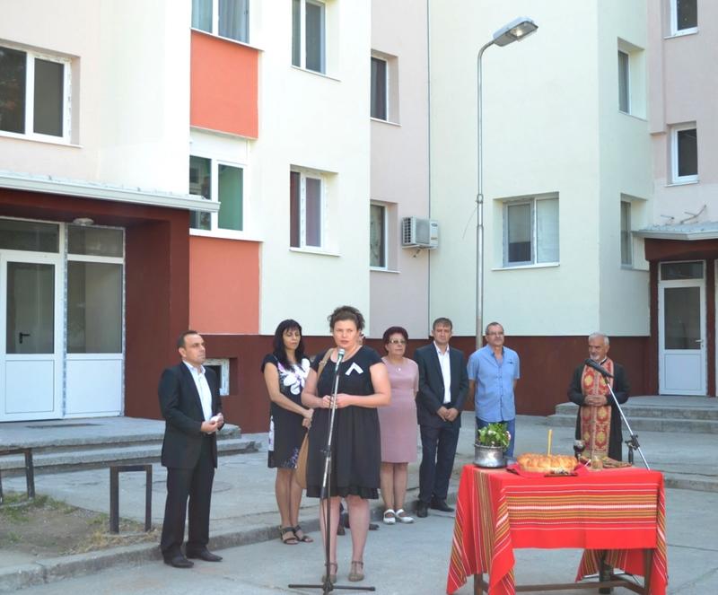 Зам.-министър Малина Крумова: Отчитаме сериозни спестявания на енергия и разходи за отопление в санираните блокове по националната програма