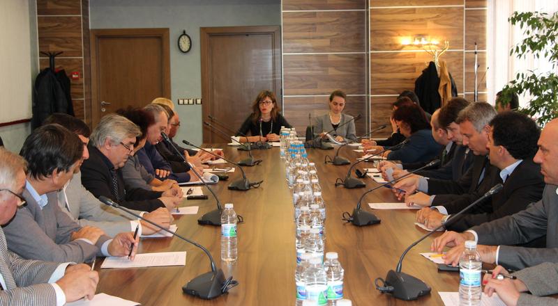  Екатерина Захариева: Защитихме пред ЕК полицентричния модел за развитие на регионите