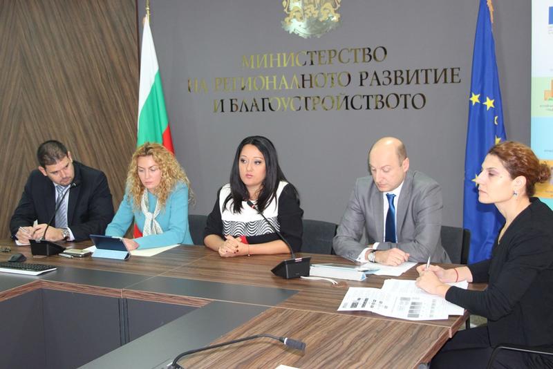  Министър Лиляна Павлова: Осигуряваме 370 млн.лв. допълнителни инвестиции за развитие на градовете и културно-историческия туризъм - 4