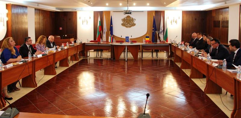 Minister Nikolay Nankov: We prioritize the construction of the Second Bridge in Rousse between Bulgaria and Romania - 6