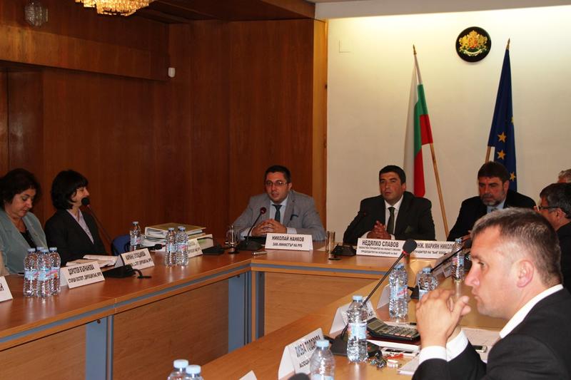 Подписан е първият договор между Асоциация по ВиК и ВиК оператор в страната