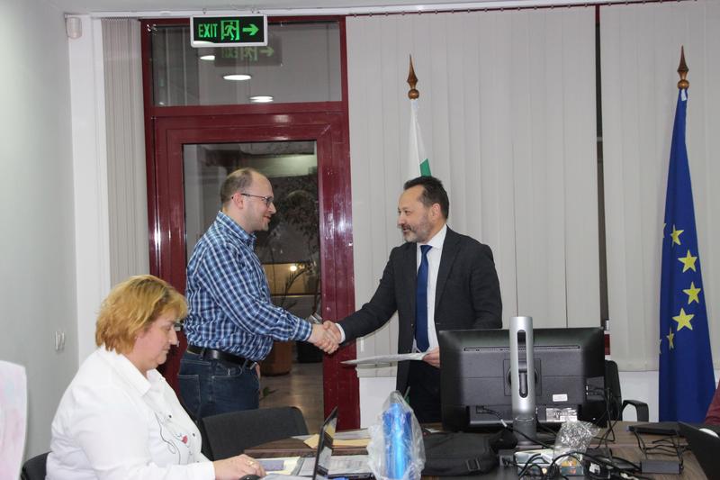 Заместник-министър Найденов връчи дипломи на първите служители на МРРБ, обучени за работа с ГИС със свободен лиценз - 2
