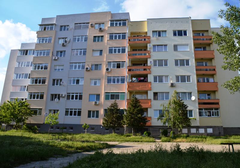 Министър Павлова: До края на годината 90% от одобрените за саниране сгради в Благоевград ще бъдат готови - 14
