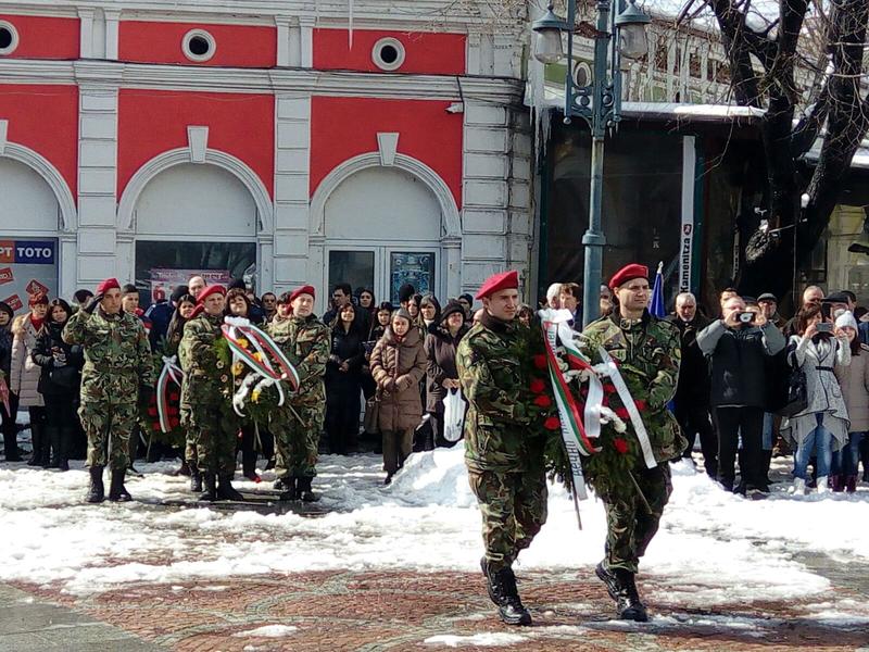 Министър Нанков: В ден като днешния трябва да се върнем към корените си, към героизма на хилядите, посветили живота си в името на свободата - 1