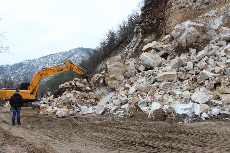 Министър Павлова: Създадена е необходимата организация за разчистване на отсечката Асеновград - Смолян - 7