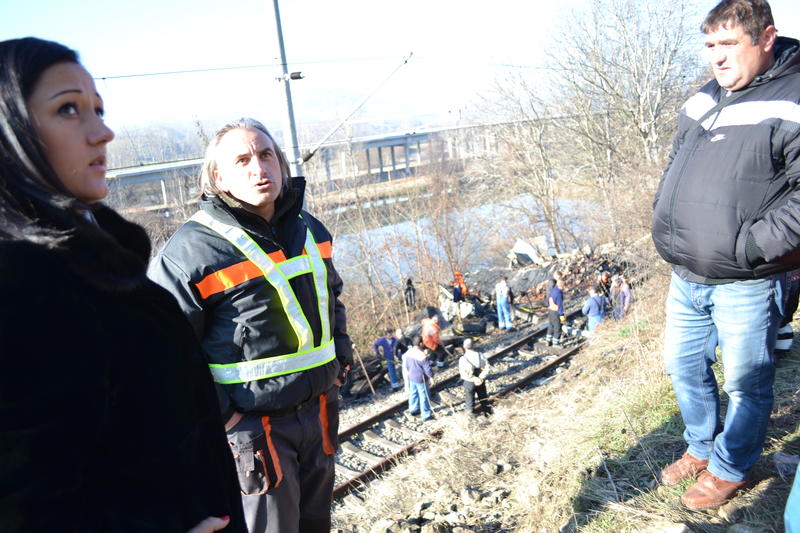 Министър Павлова и екип от експерти търсят решение на пътния проблем при Мурсалево