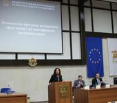 Министър Лиляна Павлова: Общините трябва да провеждат открити търгове за обществените поръчки за санирането