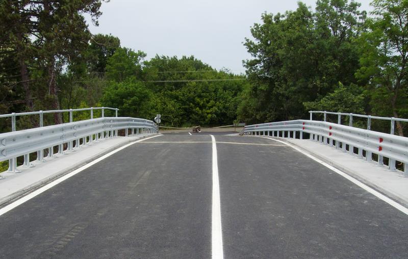 Завърши ремонтът на надлеза при Ченгене скеле на път II-99 Бургас - Царево - 1