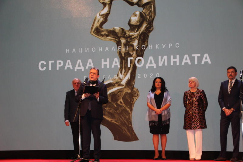 Заместник-министър Йовев връчи награда „Сграда на годината 2020“ на община Видин - 3
