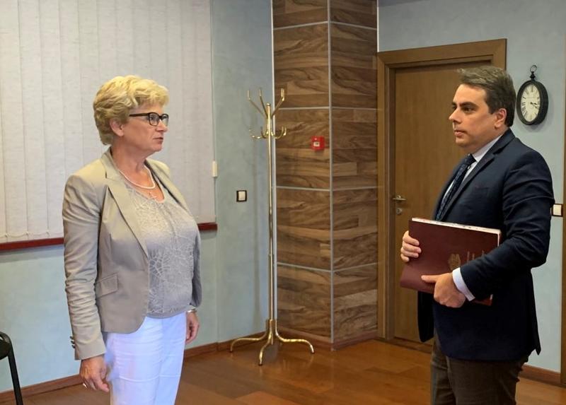 Minister Komitova agreed with Minister Vassilev a 1.5 billion BGN for RIA - 1