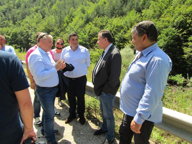 Зам.-министър Валентин Йовев: Започнахме укрепване на свлачището по пътя Смолян-Мадан