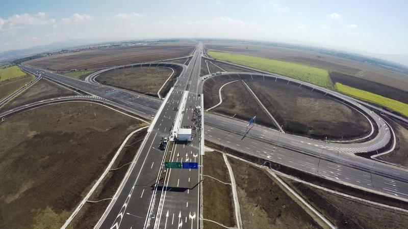 Министър Лиляна Павлова: Извеждаме тежкия транзитен трафик извън столицата - 8