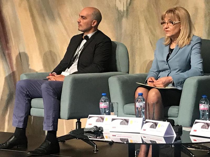 Министър Аврамова: Основната ни задача е да спрем обезлюдяването и да създадем добри условия за живот и в по-малките населени места - 1