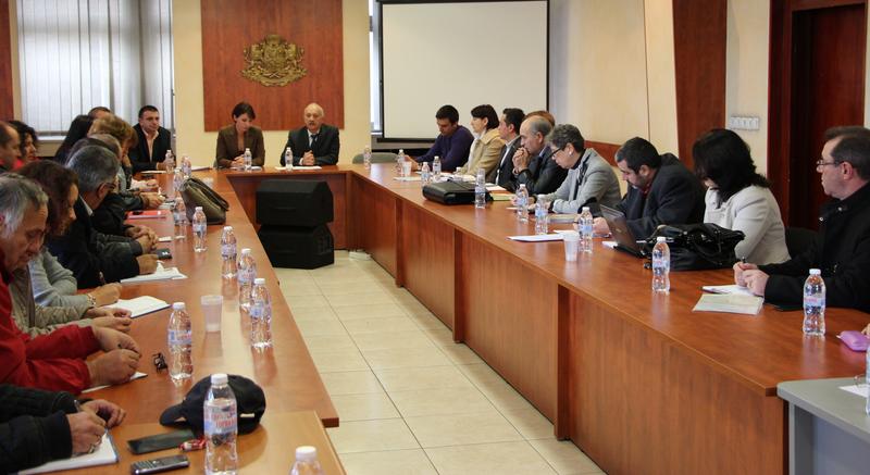  МРР обсъжда мерки за подобряване ефективността на работата по проекта Енергийно обновяване на българските домове