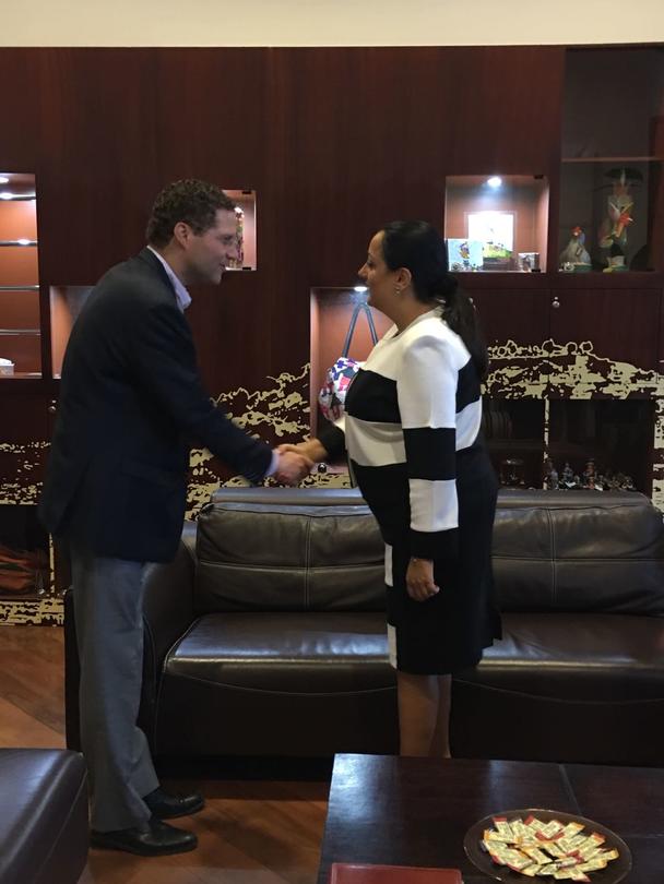 Министър Лиляна Павлова проведе среща с кмета на Кито Маурисио Родас - 1