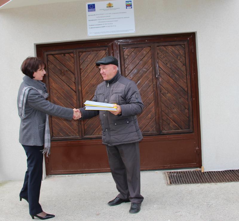 Връчиха Акт 16 на първите две сгради в София, санирани по програмата за Енергийно обновяване на българските домове