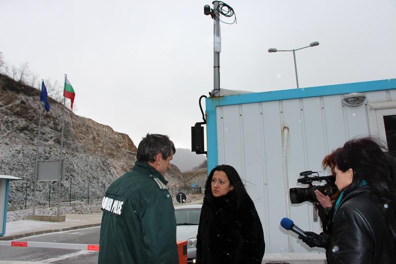  Лиляна Павлова обсъди възможностите за разширение на ГКПП „Маказа“ - 1