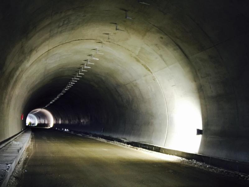 Министър Лиляна Павлова: Физическото изпълнение на Лот 2 на АМ „Струма“е 73% - 6