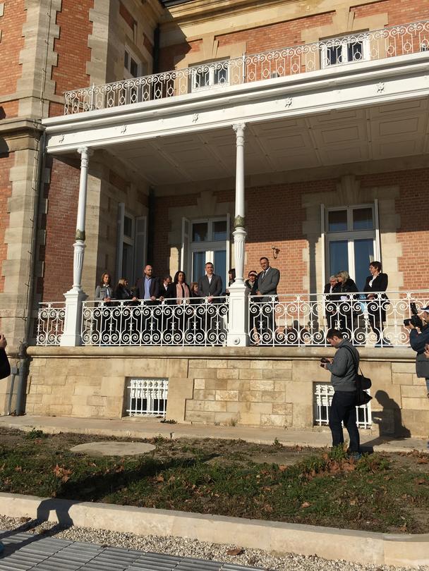 Министър Павлова откри реставрирания дворец „Евксиноград“ и парковото пространство към него