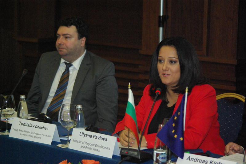 Министър Павлова: Чрез нашите усилия България е сочена като пример по отношение на прилагането на Стратегията за иновации и добро управление на местно ниво - 1