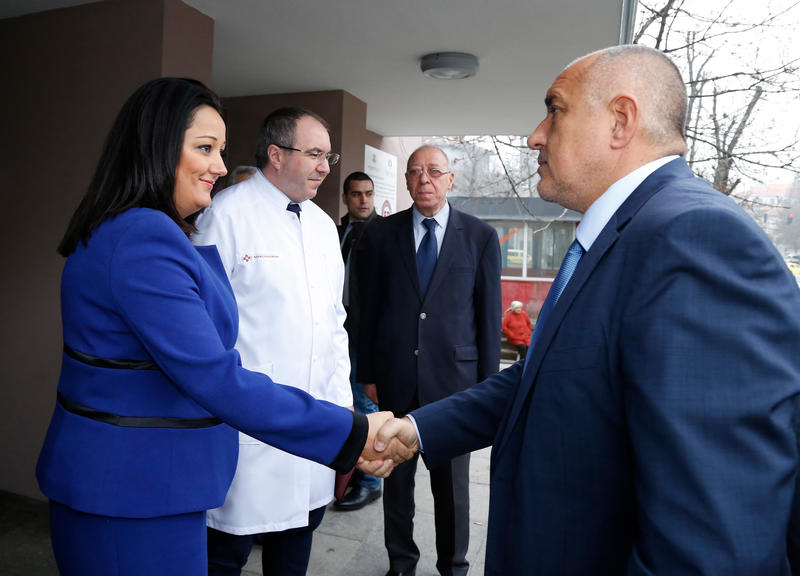 Министър Лиляна Павлова: Над 280 млн.лв. са инвестирани за ремонт и оборудване на 40 специализирани центрове за лечение на онкологични болести в страната - 6