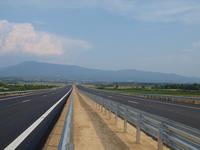 Пуснаха движението по новия участък от Лот 4 на АМ „Струма“ между Сандански и Кулата 