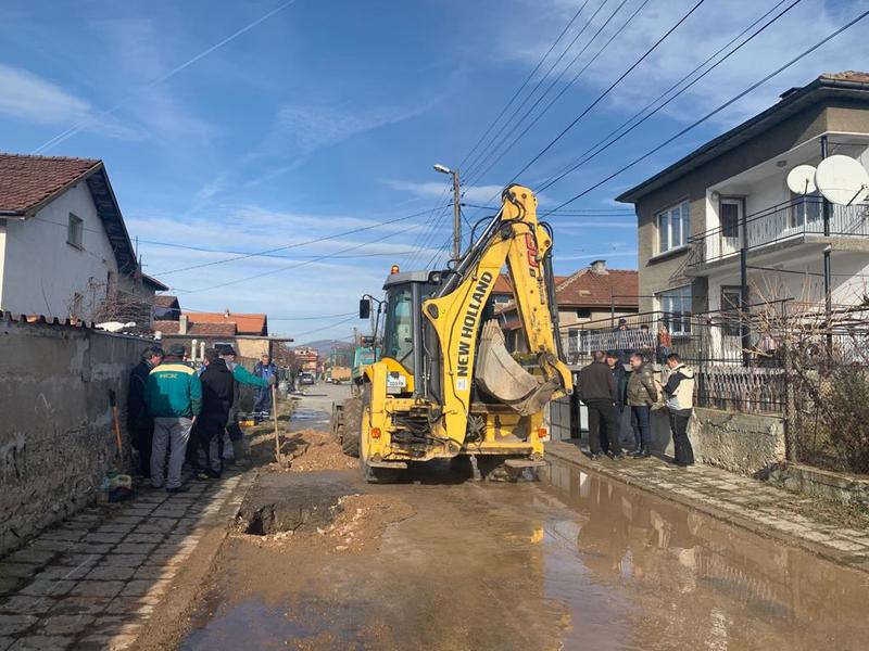 Аварийни ремонти на ВиК мрежата в кв.