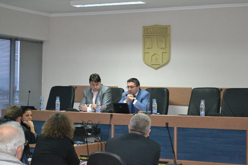 Зам.-министър Нанков разясни Националната програма за саниране пред жителите на Самоков - 1