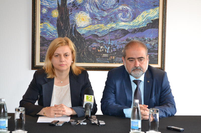 Министър Терзиева: Между 12 и 15 млн.лв. са необходими за възстановяване на републиканските пътища след наводненията