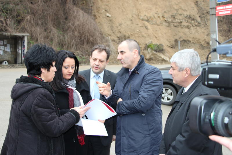 Лиляна Павлова: Автомагистрала „Хемус“ ще преминава на 15 км от Велико Търново - 7