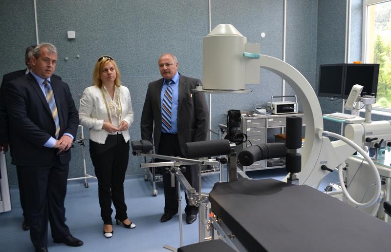 Десислава Терзиева: Стартираме тръжни процедури за строителство на 72 км нови магистрали - 1