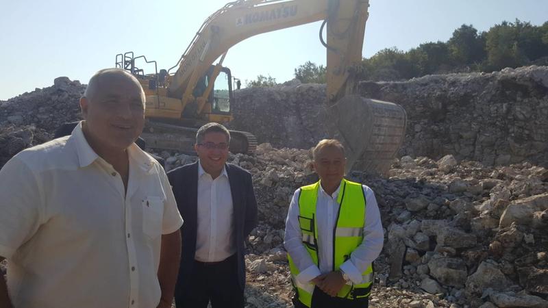 На 15 август започва строителството на нов участък от АМ“Хемус“ – от Белокопитово до Търговище - 17