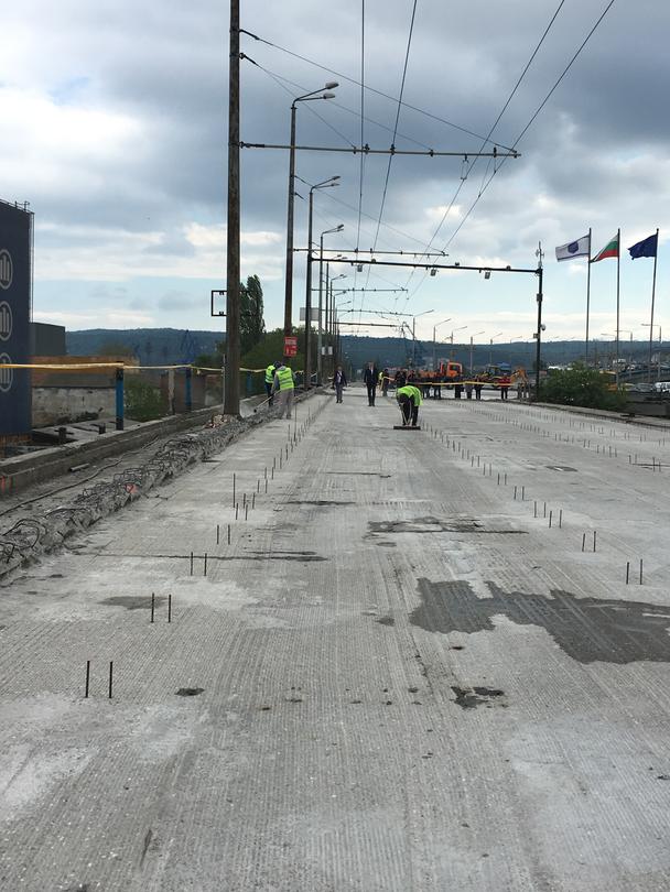 Министър Лиляна Павлова: Изпълнителят на ремонта на Аспарухов мост потвърди готовността за работа на трисменен режим - 3