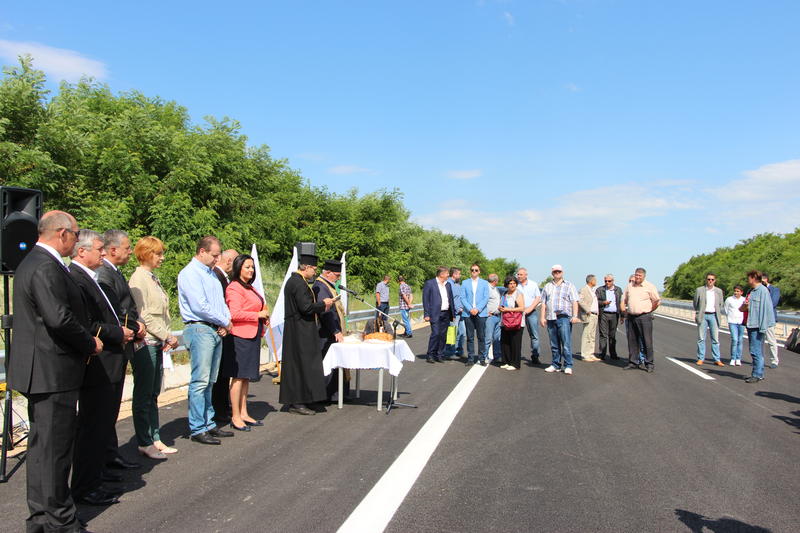 Лиляна Павлова: На България и трябваха 35 години, за да си завърши дясното платно на отсечката от Свиленград до Капитан Андреево - 6