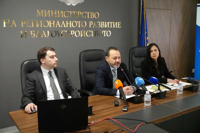 Дигитално проследяване на всеки 14 дни на финансирани обекти по Инвестиционната програма за общински проекти - 1