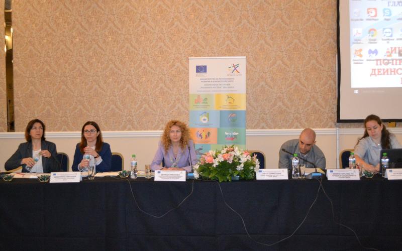 Зам.-министър Деница Николова: Осигуряваме над 58 млн.лв. за изграждане на 151 социални центъра за грижи за деца в страната - 4