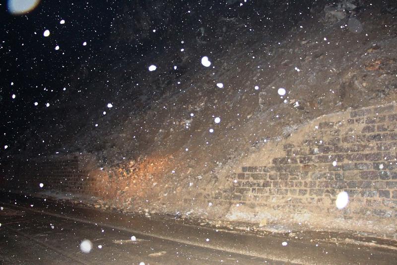 Министър Лиляна Павлова: Цялото трасе на пътя Асеновград - Смолян има нужда от превантивни дейности срещу падащи камъни - 3