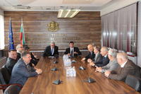 Министър Спас Попниколов разговаря с ръководството на КСБ