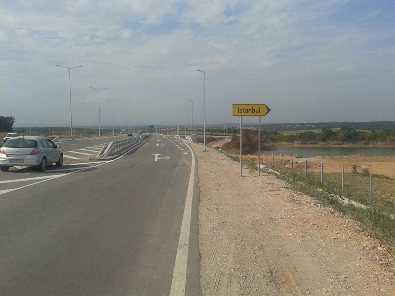 Седем табели указват посоката към АМ „Марица“ - 2