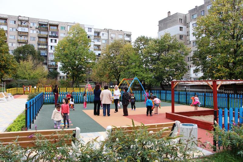 Зам.-министър Деница Николова: До 2020 г. ще обновим над  80% от образователната инфраструктура в страната - 1