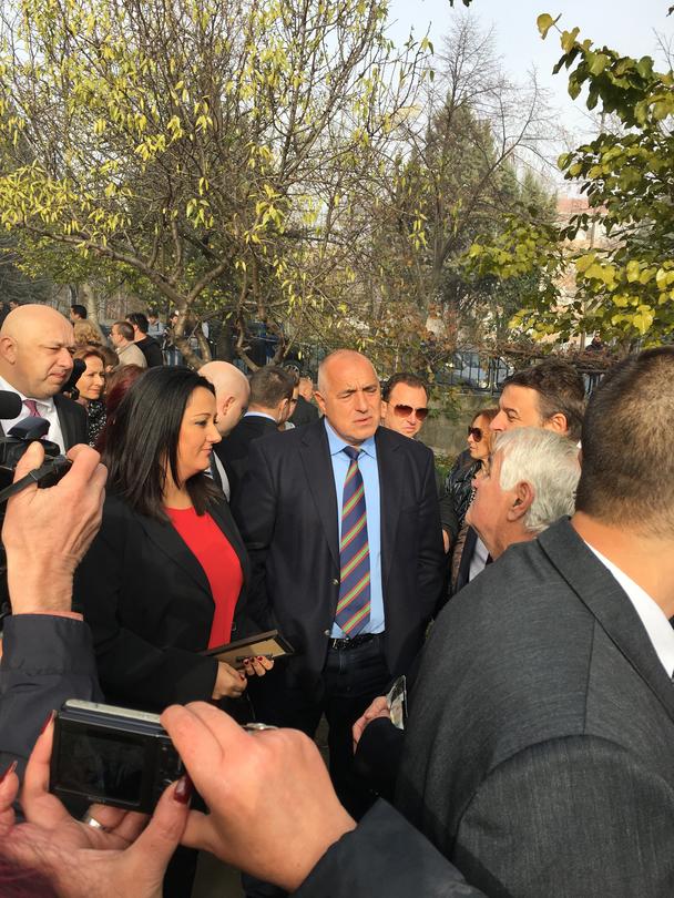 Министър Павлова: Националната програма за енергийна ефективност на многофамилни жилищни сгради е единствено в полза на хората - 5