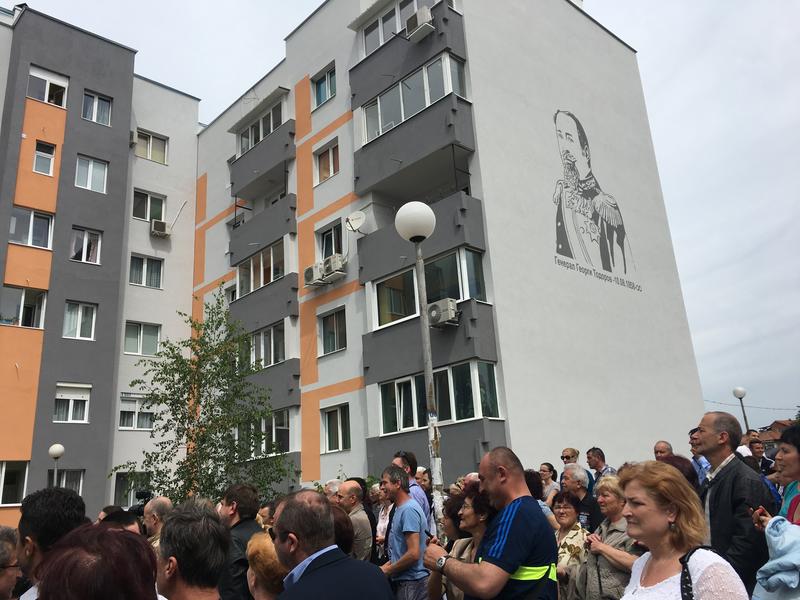 Министър Лиляна Павлова: Очакваме над 750 жилищни блока да  бъдат санирани в страната до края на годината - 4