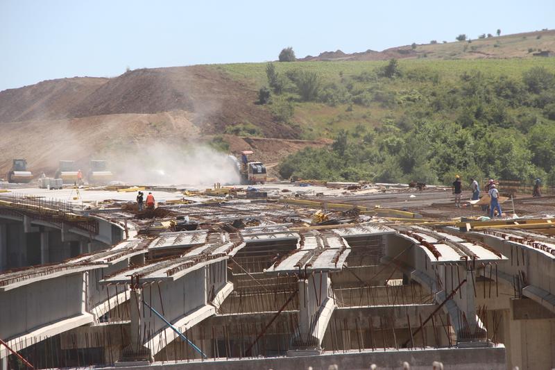 Министър Павлова инспектира напредъка в строителните дейности по ЛОТ 2 на АМ „Струма“ - 22