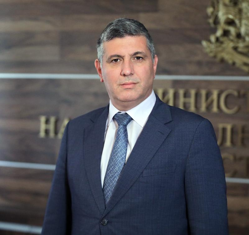 Министър Андрей Цеков: Имаме 1 млрд. лв. за строеж на 5 магистрали през 2024 г.