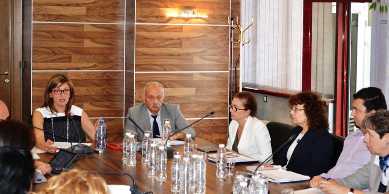 МРР предлага да сключи рамкови споразумения с търговските банки, които имат интерес да отпускат кредити по програмата за енергийно обновяване на българските домове